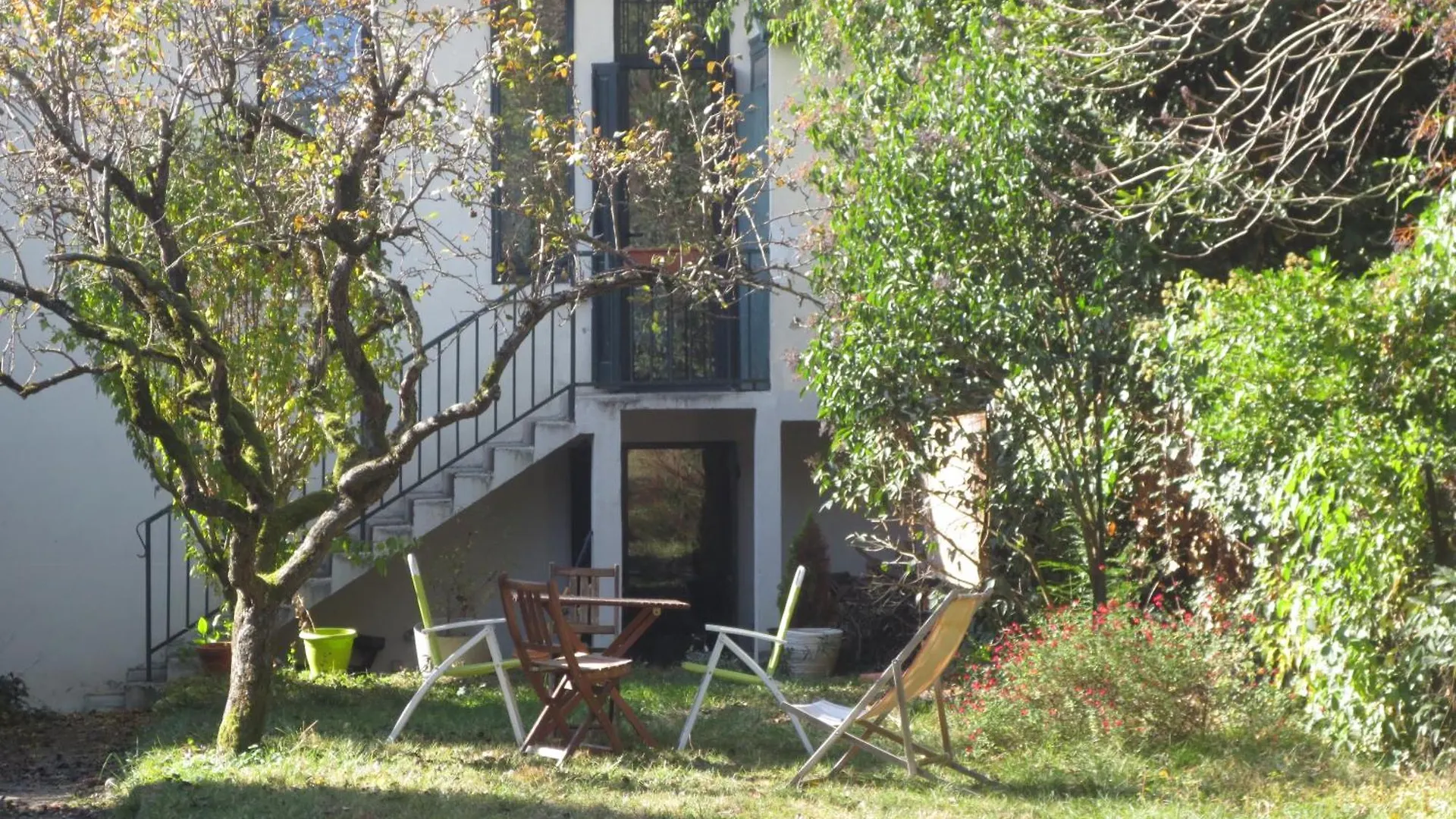 Villa Guilhemery Les Annees 30 - Le Jardin Enchante location